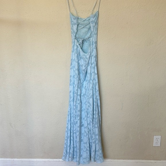 HOUSE OF CB 'Joan' Bluebell Lace Up Back Maxi Dress NWOT Size XS - Picture 5 of 16
